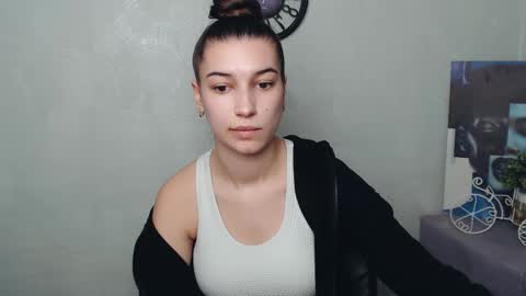 Snapshot of karolinamex_ chatting on 03-12-25, 10:05 Karolina online show from 03-12-25, 10:05