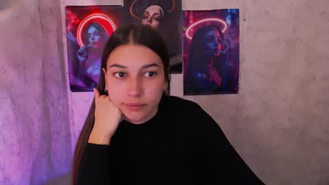 Snapshot of karolinamex_ chatting on 10-03-25, 05:26 Karolina online show from 10-03-25, 05:26