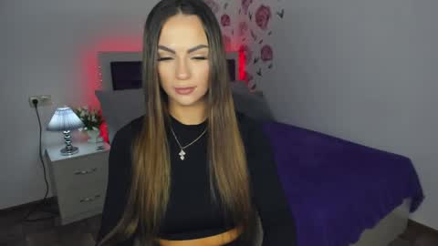 Karolina online show from 04-11-26, 09:46