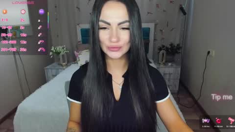 Snapshot of karolinasykes chatting on 05-06-26, 05:35 Karolina online show from 05-06-26, 05:35