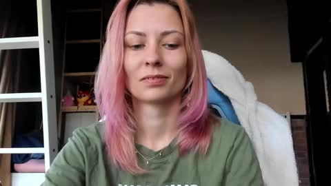 karoline121 online show from 10-27-25, 08:51