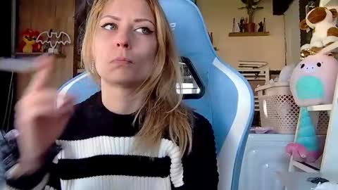 karoline121 online show from 03-09-26, 09:02