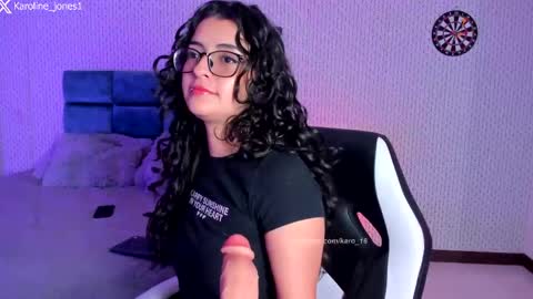 Snapshot of karoline_jones_ chatting on 04-30-26, 08:15 Karoline online show from 04-30-26, 08:15