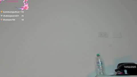 Snapshot of karoline_marin chatting on 02-14-25, 05:57 Karoline online show from 02-14-25, 05:57