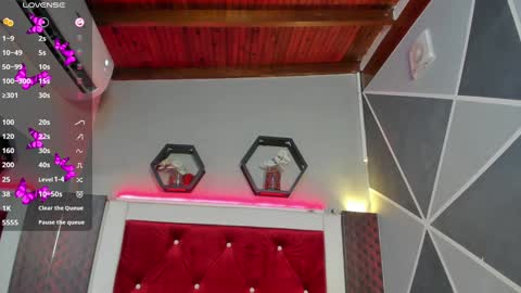 Karol online show from 12-30-24, 11:48