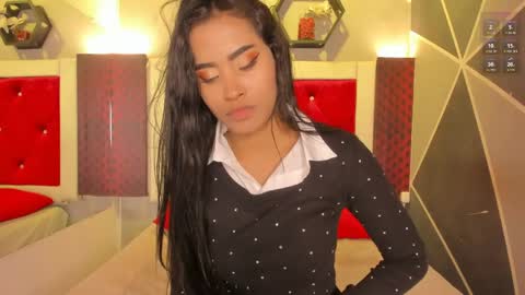 Karol online show from 04-24-26, 01:46