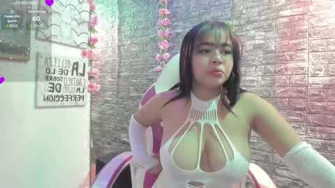 Snapshot of karoll__sex chatting on 10-10-25, 01:43 KAROLL online show from 10-10-25, 01:43
