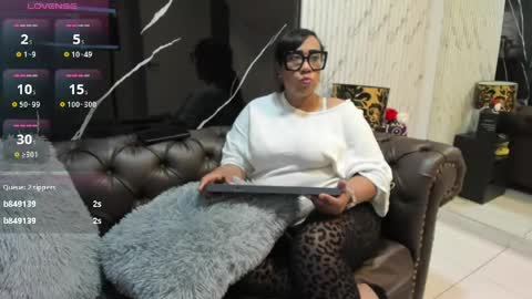 Snapshot of karollwestt chatting on 06-03-26, 11:24 My name is Miss Karol online show from 06-03-26, 11:24