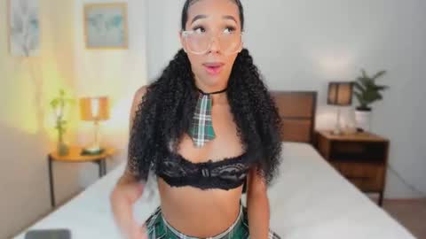 Kary Moon online show from 10-16-25, 10:11