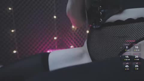 ALYSSA                online show from 12-17-25, 04:24