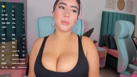 Snapshot of kaseythompson chatting on 12-14-25, 04:29 kaseythompson online show from 12-14-25, 04:29