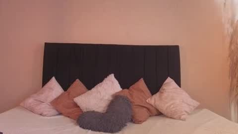 Snapshot of kassandra_james chatting on 12-15-25, 01:15 kassandra james online show from 12-15-25, 01:15