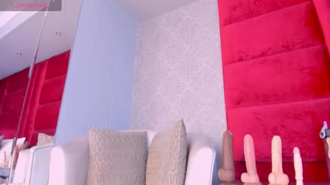 Kasandra Hall online show from 02-16-25, 12:19