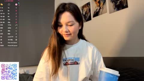 Kira online show from 10-05-25, 02:04