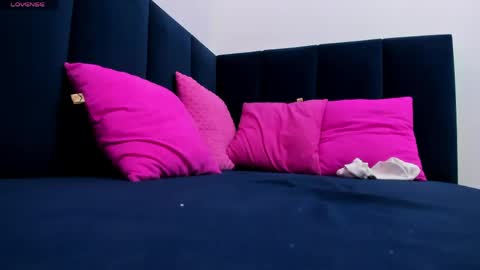 kat__cat online show from 04-24-26, 02:25