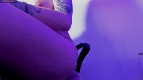 Snapshot of kat_apple chatting on 12-14-24, 02:56 Alicia online show from 12-14-24, 02:56