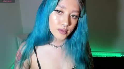 Snapshot of kat_apple chatting on 03-12-25, 04:30 Alicia online show from 03-12-25, 04:30