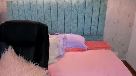 kat_blake online show from 10-06-25, 04:32