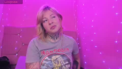 kat_cirice18 online show from 03-08-25, 03:56