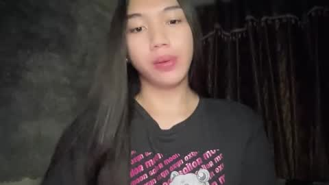 Snapshot of kat_hollandx chatting on 02-02-25, 11:40 Majesty online show from 02-02-25, 11:40