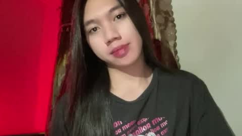 Snapshot of kat_hollandx chatting on 09-15-25, 06:52 Majesty online show from 09-15-25, 06:52