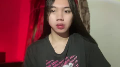 Snapshot of kat_hollandx chatting on 11-24-25, 09:03 Majesty online show from 11-24-25, 09:03