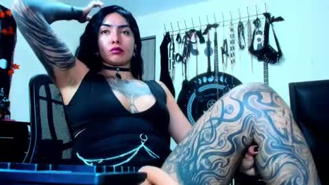 Kat online show from 02-20-25, 07:45