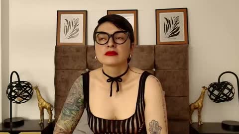 kat paradisse online show from 09-17-25, 07:26