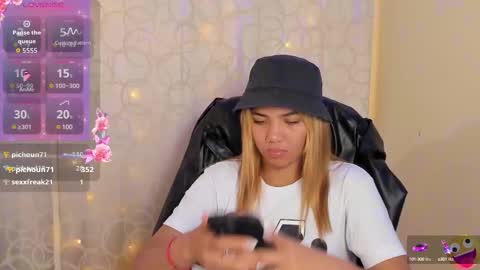 Snapshot of kata22sofia chatting on 11-22-25, 06:29 kata22sofia online show from 11-22-25, 06:29