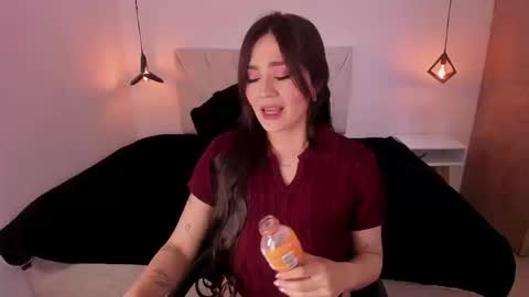 K A T A  H O O T online show from 03-12-26, 08:26