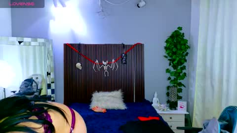 Snapshot of kataleya_29 chatting on 10-26-25, 01:17 kate online show from 10-26-25, 01:17