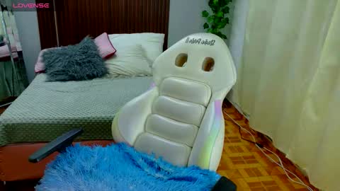 Snapshot of kataleya_29 chatting on 11-18-25, 06:56 kate online show from 11-18-25, 06:56