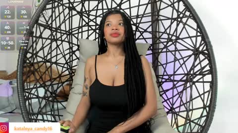 Snapshot of kataleyacandy chatting on 12-13-24, 09:09 Kataleya online show from 12-13-24, 09:09