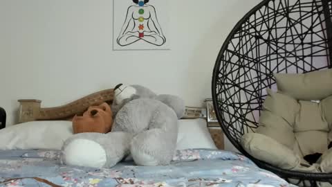 Snapshot of kataleyacandy chatting on 12-30-24, 01:04 Kataleya online show from 12-30-24, 01:04