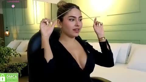 Kat online show from 11-13-25, 11:53