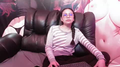 Snapshot of katalina07 chatting on 10-25-25, 03:07 Katalina online show from 10-25-25, 03:07