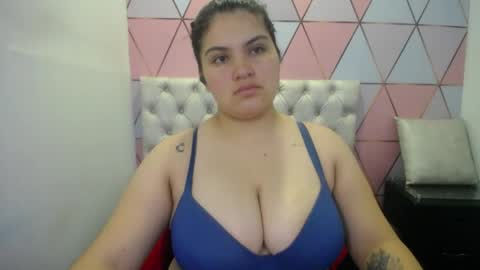 Snapshot of katalina_santana25 chatting on 06-09-26, 07:03 katalina santana25 online show from 06-09-26, 07:03