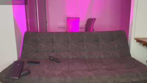 Snapshot of katalinaaswad chatting on 10-24-25, 05:37 katalinaaswad online show from 10-24-25, 05:37