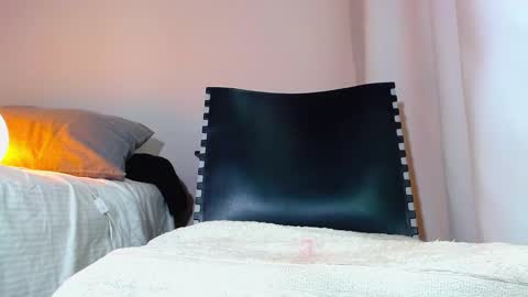 katalinaferreirax online show from 12-08-24, 03:32