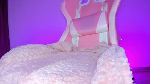 Snapshot of katalinaferreirax chatting on 03-30-26, 01:17 katalinaferreirax online show from 03-30-26, 01:17