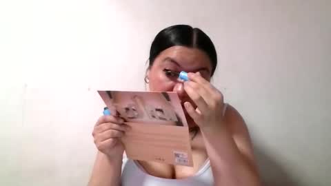 Snapshot of katara077 chatting on 06-01-26, 05:47 Katara online show from 06-01-26, 05:47