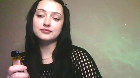 Katarina Fox online show from 03-25-26, 02:56