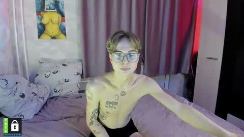 Snapshot of katcocco chatting on 09-27-25, 04:01 hotkokecct online show from 09-27-25, 04:01