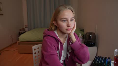 katcontrol online show from 12-21-24, 02:47