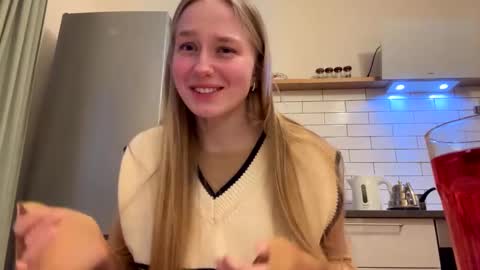 katcontrol online show from 12-26-24, 11:54