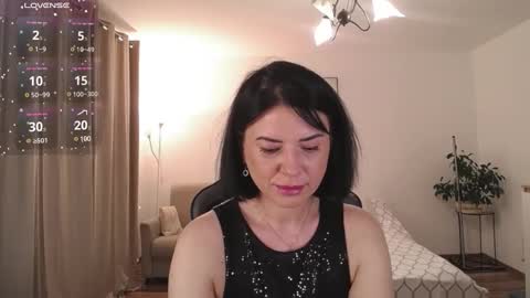 kate124680 online show from 01-11-25, 10:18