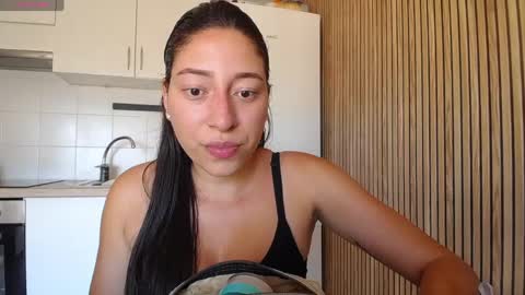 Snapshot of kate_arden chatting on 05-24-26, 03:50 Carla Palmer online show from 05-24-26, 03:50