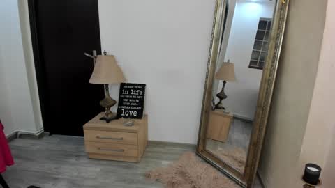 Kate online show from 12-14-24, 12:22