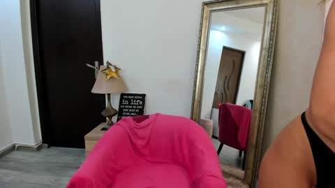 Kate online show from 12-21-24, 01:36