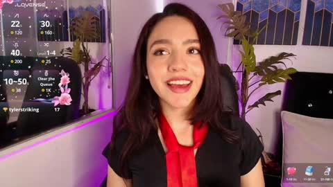 Snapshot of kate_crown chatting on 01-29-25, 04:19 Kate Crown online show from 01-29-25, 04:19